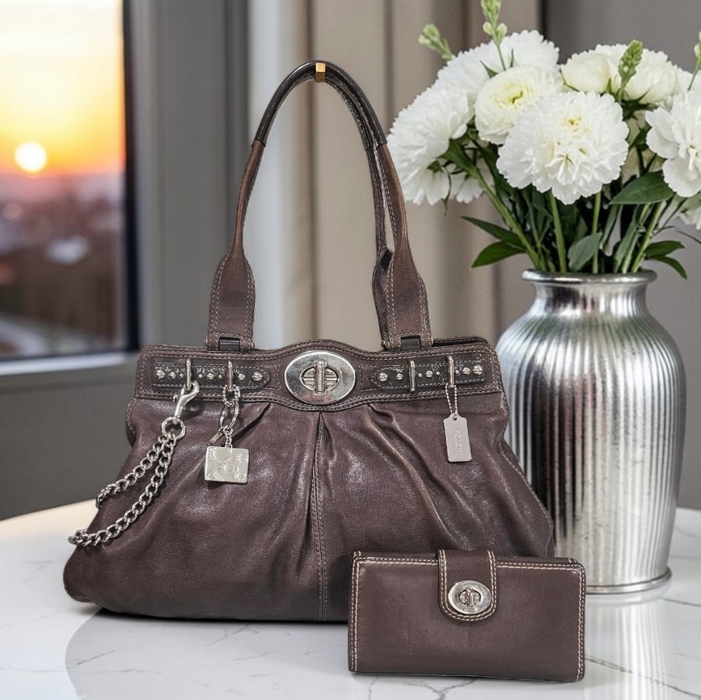 Coach XL Garnet Hobo Chocolate Leather Shoulder Bag w/Wallet & Charm